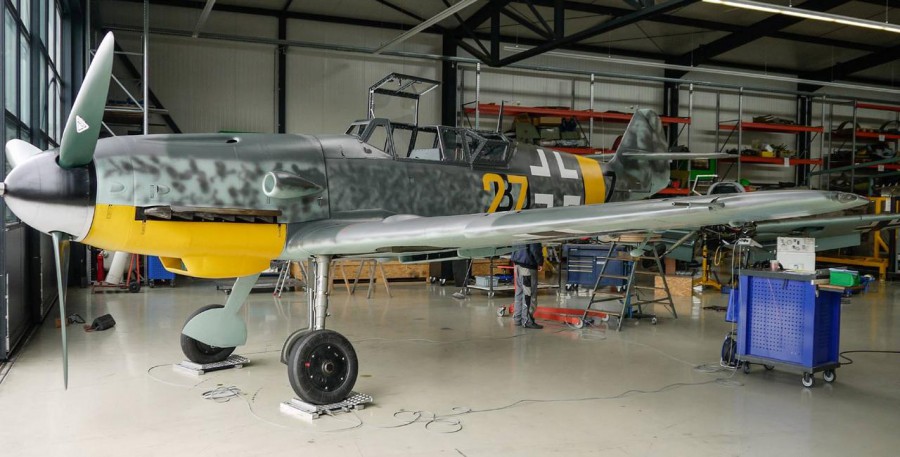 242 Bf109 G-12 biplace.jpg