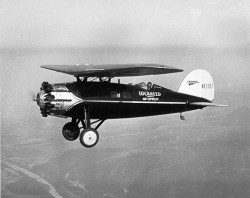 Lockheed_Air_Express_cn_75_NR3057.jpg