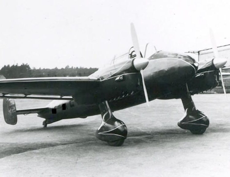 Avionmystère145.jpg